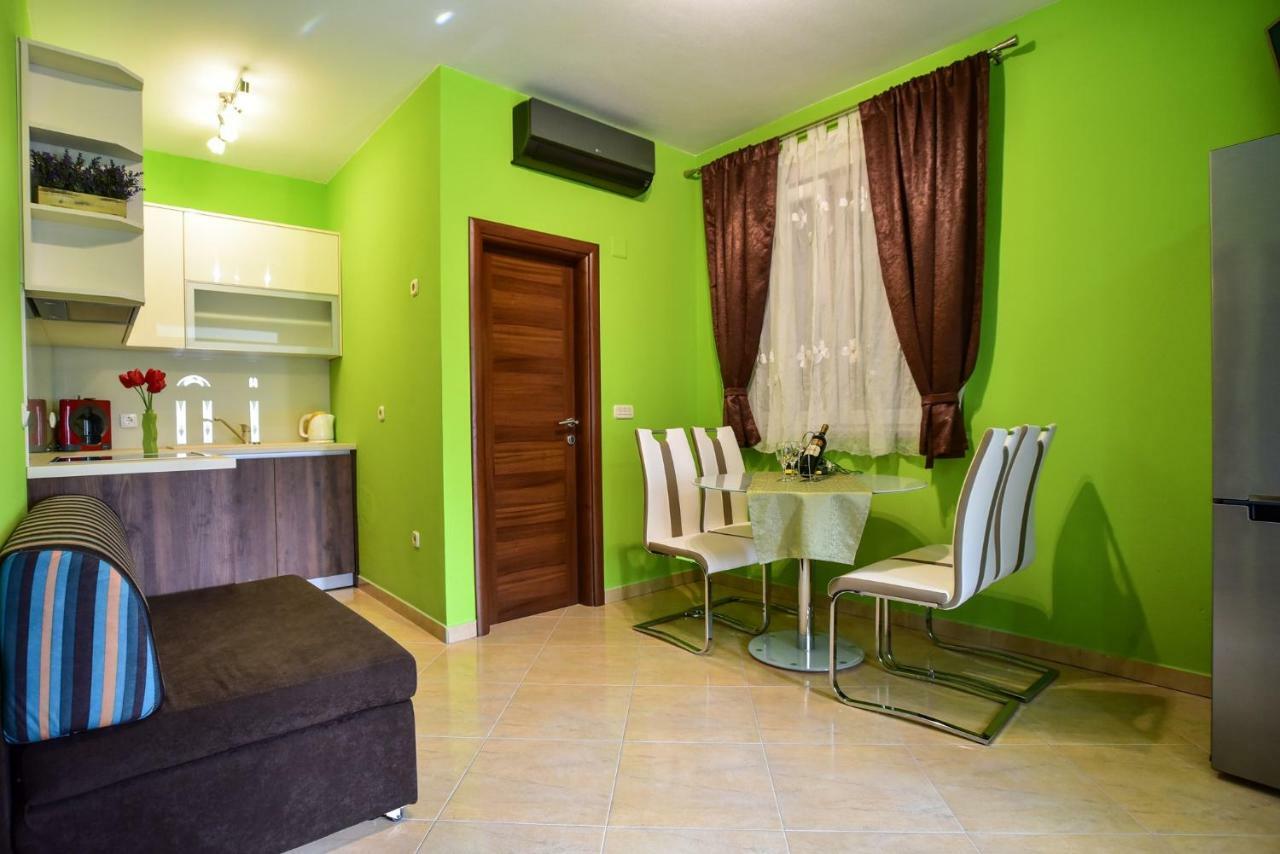 Apartment Lavande 2 Pridraga Eksteriør bilde